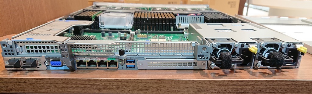 新品 xFusion FusionServer 1288H V5 S4208 8C 2CPU SSD 3年間訪問修理 モデル１